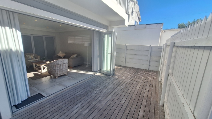 2 Bedroom Property for Sale in Elands Bay Western Cape
